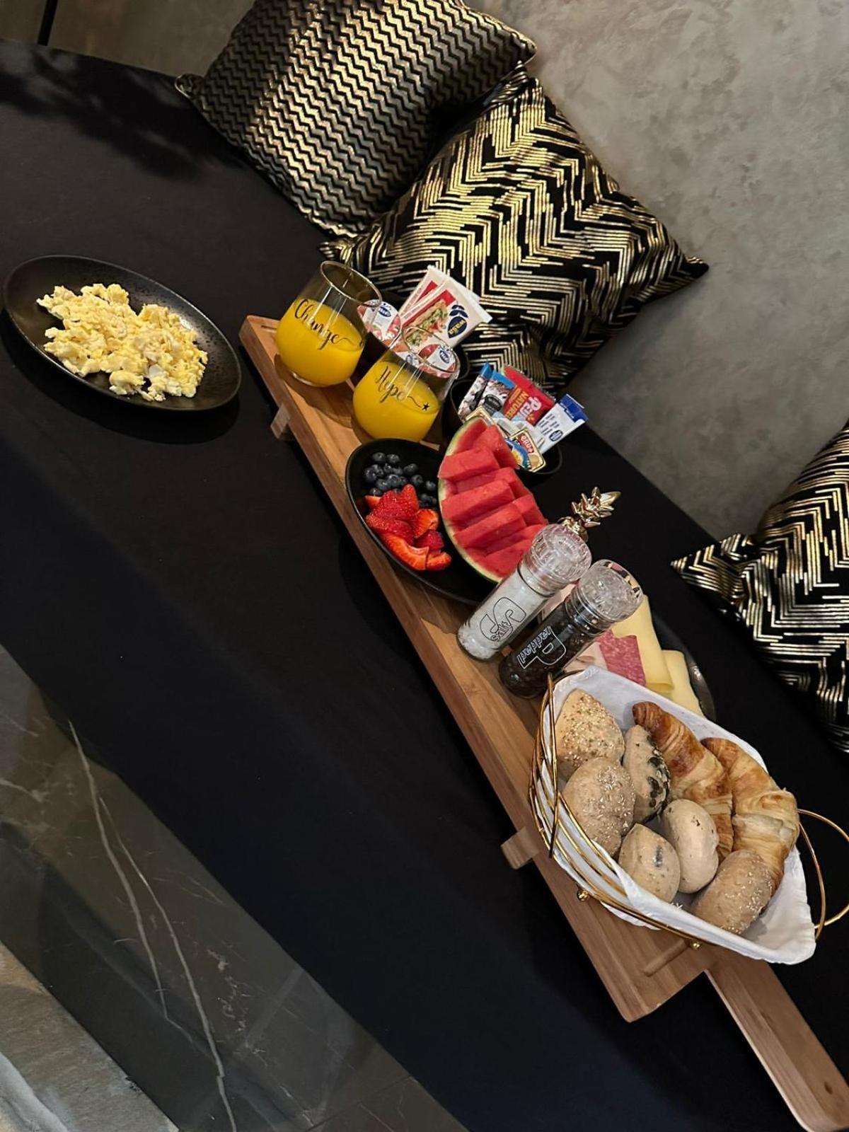 B&B Spa Goud Тилбург Экстерьер фото